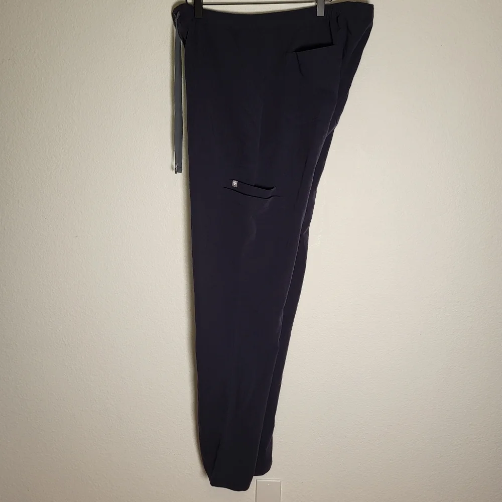 Figs Cairo Scrub Pants in Dark Harbor Blue size XLarge